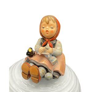 Vtg Hummel Goebel Happy Pastime Designed by Arthur Moeller No 69 3.5"H x 3"L